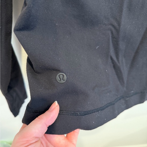 lululemon jacket - Picture 6 of 7